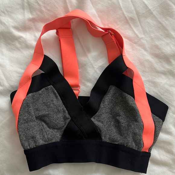 Aritzia Sports Bra - Picture 2 of 5